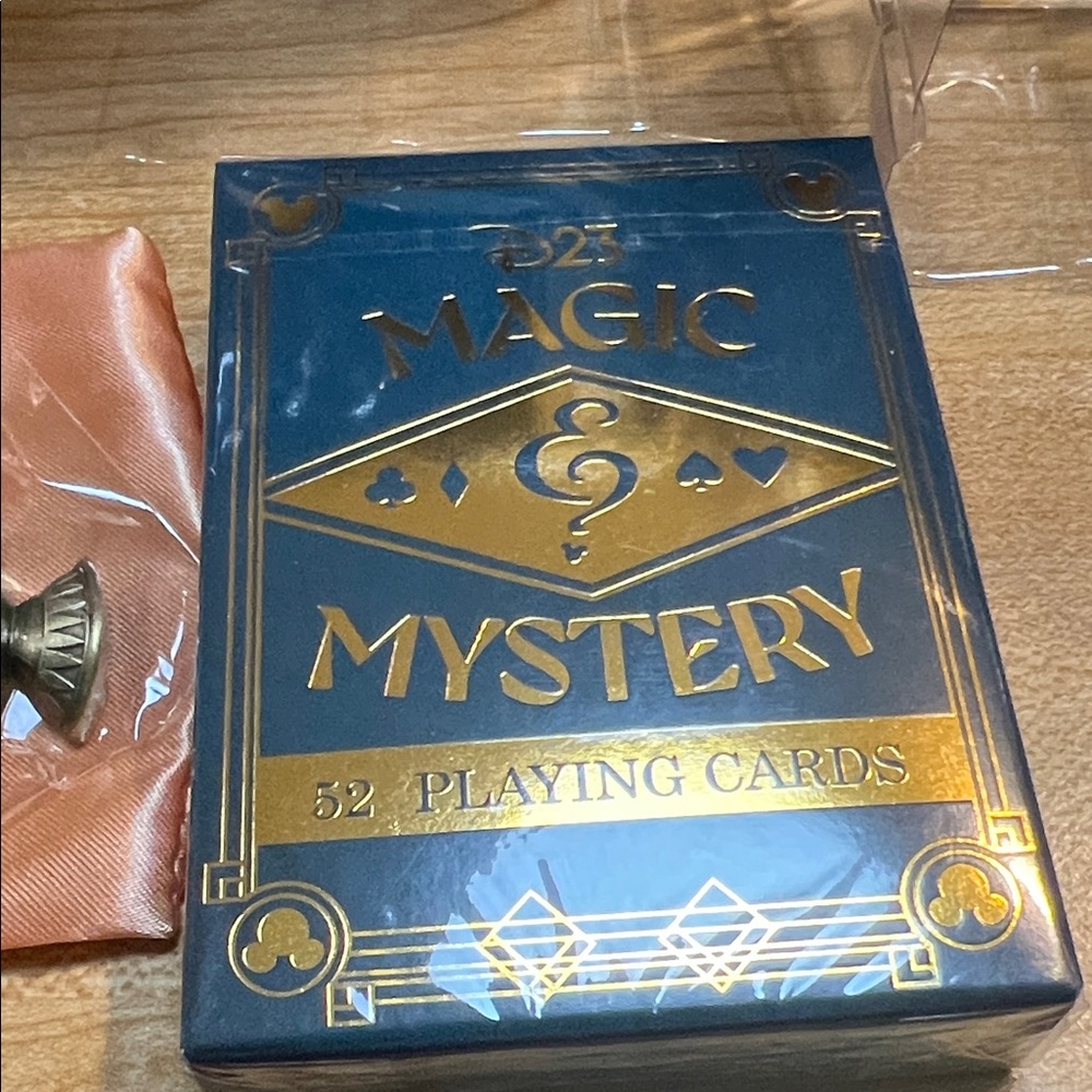 #0958+ Disney D23 Magic & Mystery Collectible Set - Blue and Red. Make An Offer - Picture 6 of 16